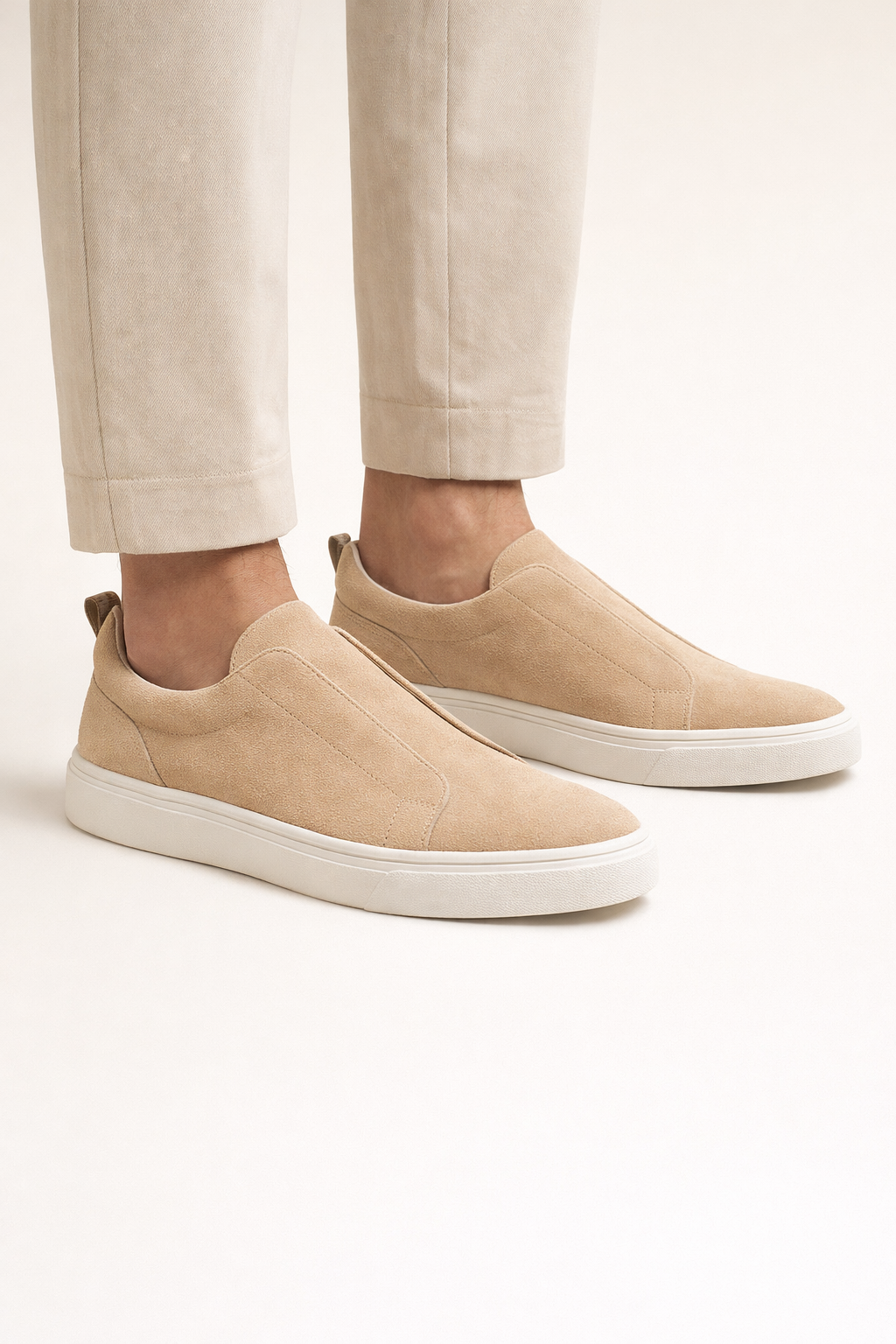 Harlow V1 Slip-On Beige